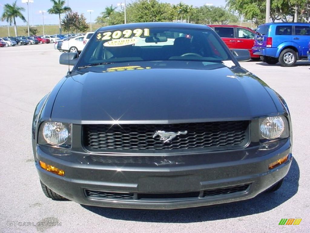 2009 Mustang V6 Premium Coupe - Alloy Metallic / Dark Charcoal photo #14