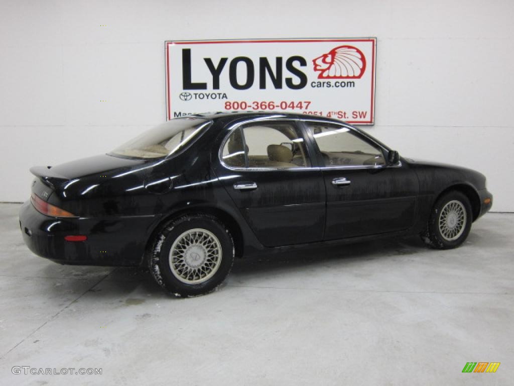 1996 J 30 - Black / Beige photo #15