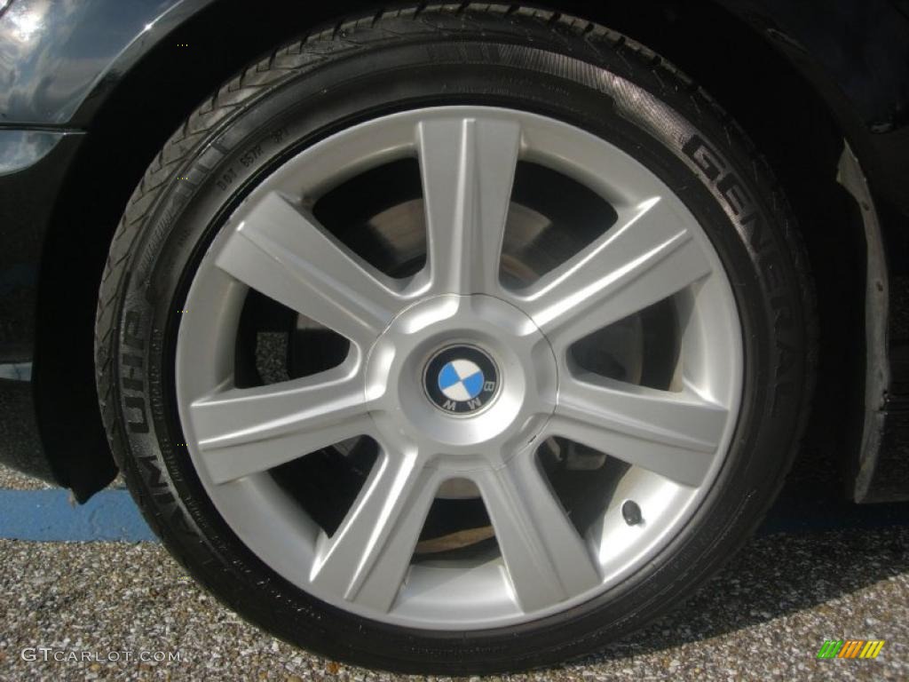 2003 3 Series 325i Sedan - Jet Black / Sand photo #23