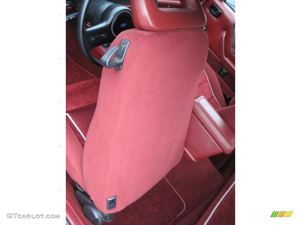 Red Interior 1986 Ford Mustang GT Convertible Photo #41873030