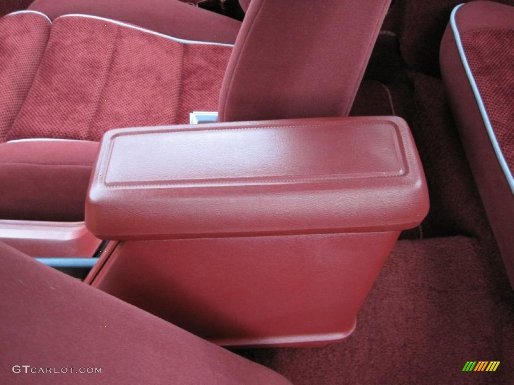 Red Interior 1986 Ford Mustang GT Convertible Photo #41873138