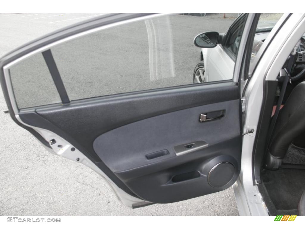 2005 Altima 3.5 SE-R - Sheer Silver Metallic / Charcoal/Red photo #14
