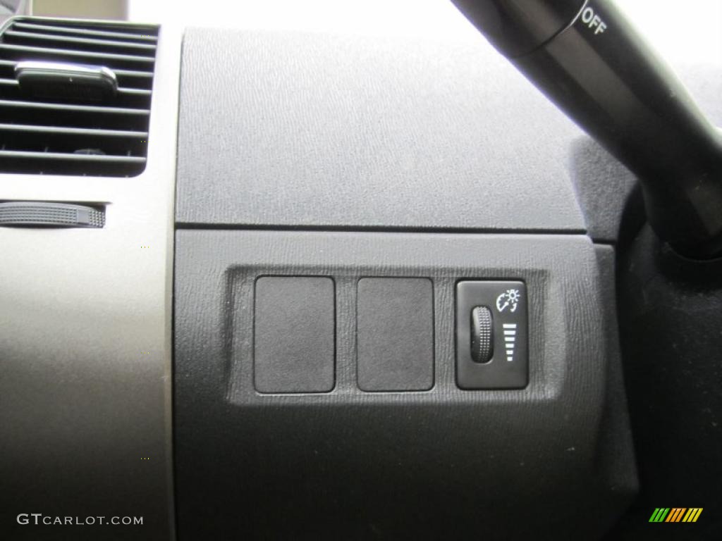 2007 Toyota Prius Hybrid Controls Photo #41876354
