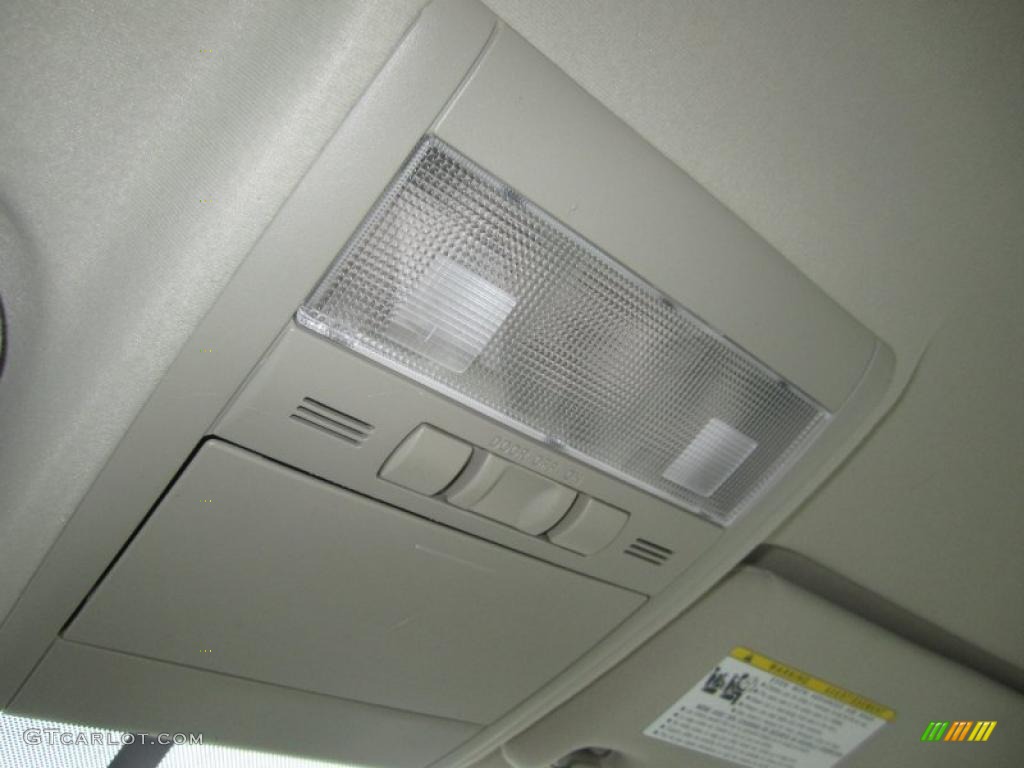 2007 Toyota Prius Hybrid Controls Photo #41876450
