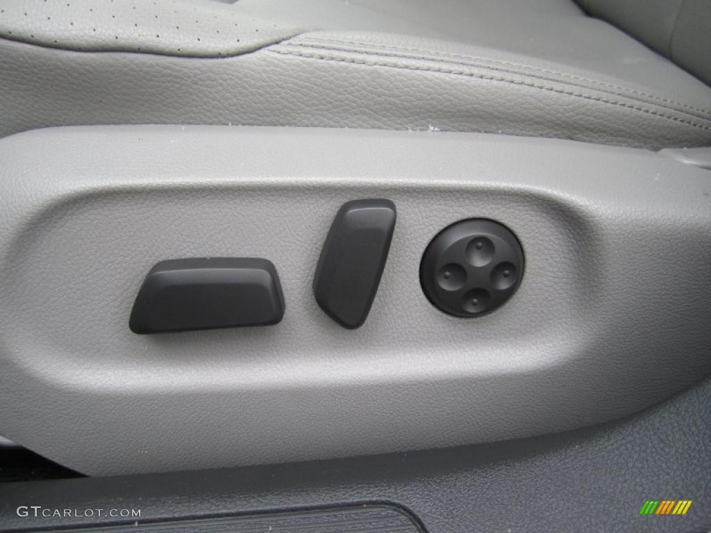 2008 Passat Turbo Sedan - United Gray / Classic Gray photo #22