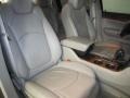 Gray Interior Photo for 2007 Saturn Outlook #41879618