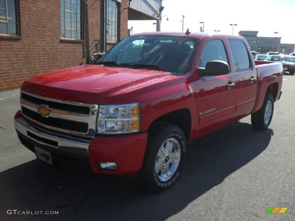 2011 Silverado 1500 LT Crew Cab 4x4 - Victory Red / Ebony photo #1