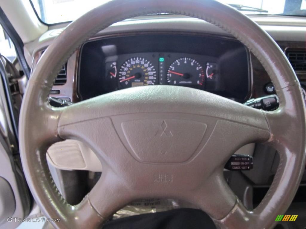 2001 Mitsubishi Montero Sport Limited Steering Wheel Photos