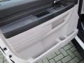 Stone White - Grand Caravan SE Photo No. 11