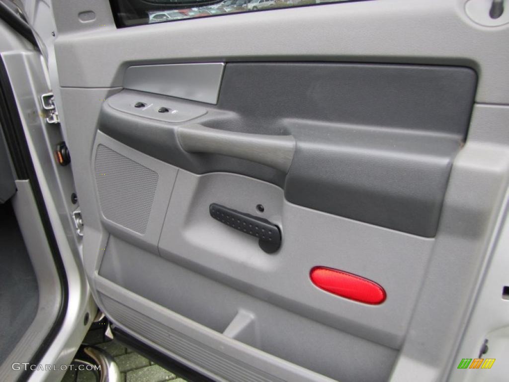 2007 Ram 1500 ST Quad Cab - Bright Silver Metallic / Medium Slate Gray photo #21