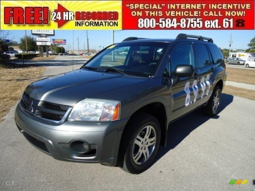 2006 Endeavor LS - Titanium Gray Pearl / Charcoal photo #1