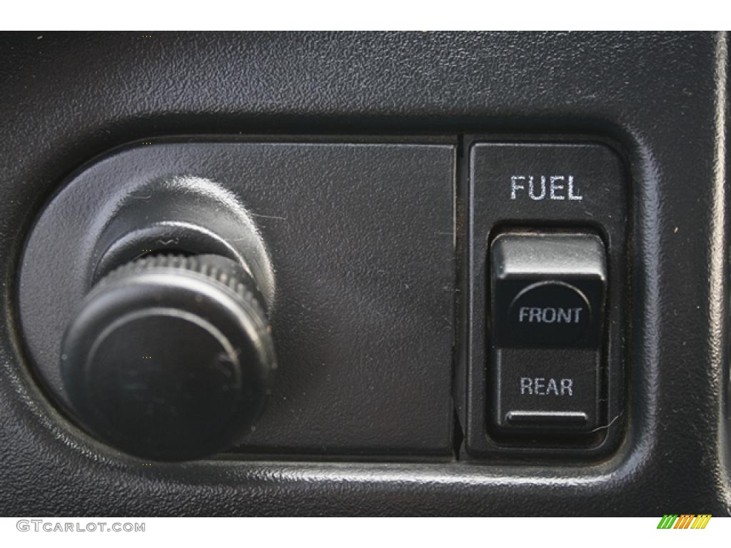 1994 Ford F150 XL Extended Cab 4x4 Controls Photos