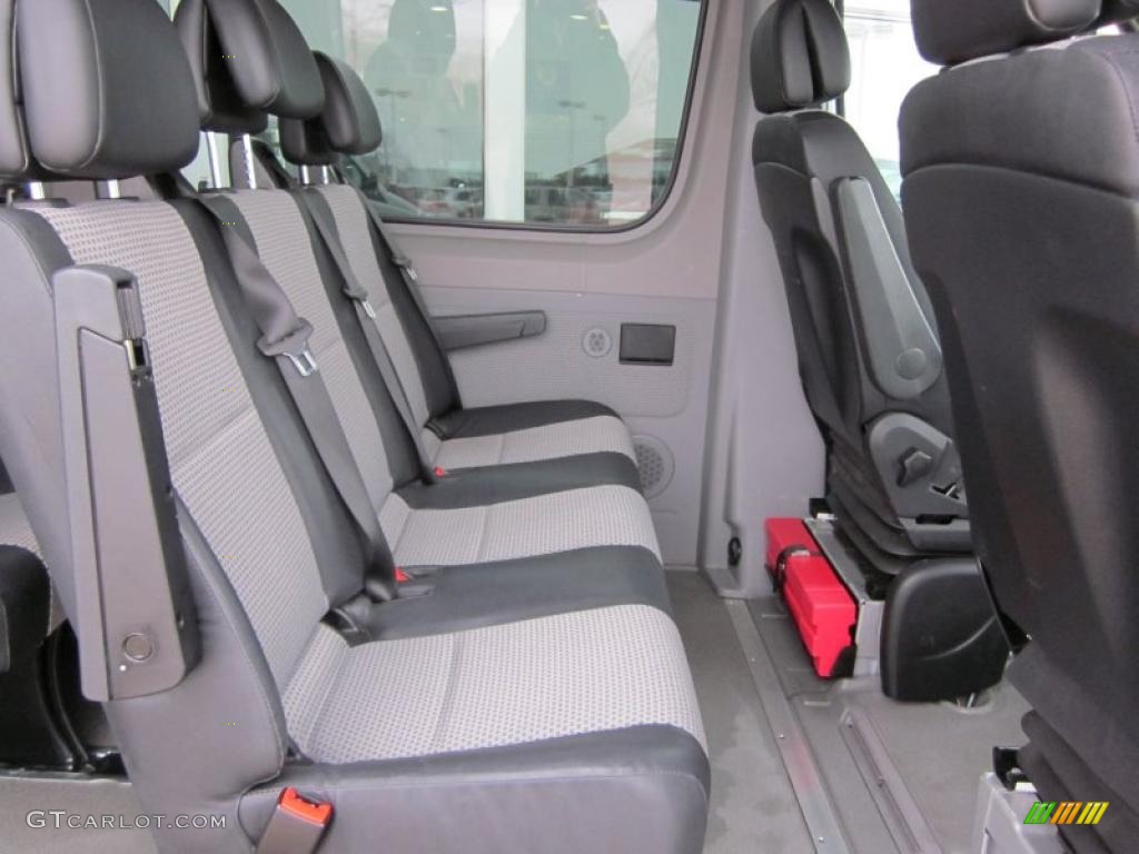Gray Interior 2007 Dodge Sprinter Van 2500 Passenger Photo #41895180