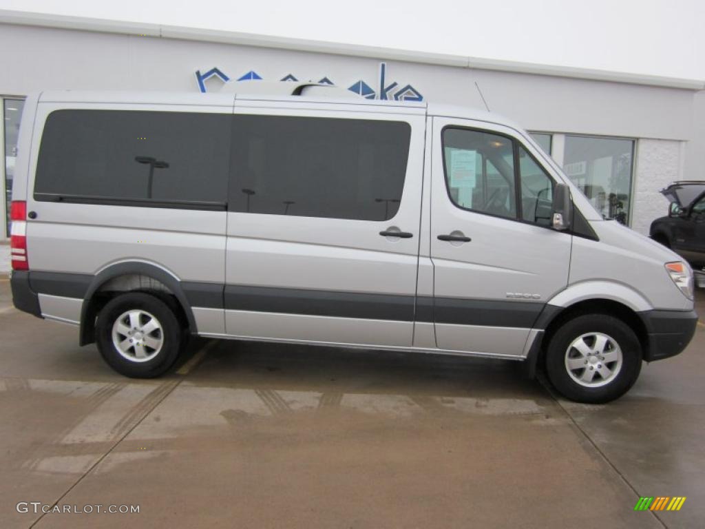 Brilliant Silver Metallic 2007 Dodge Sprinter Van 2500 Passenger Exterior Photo #41895424