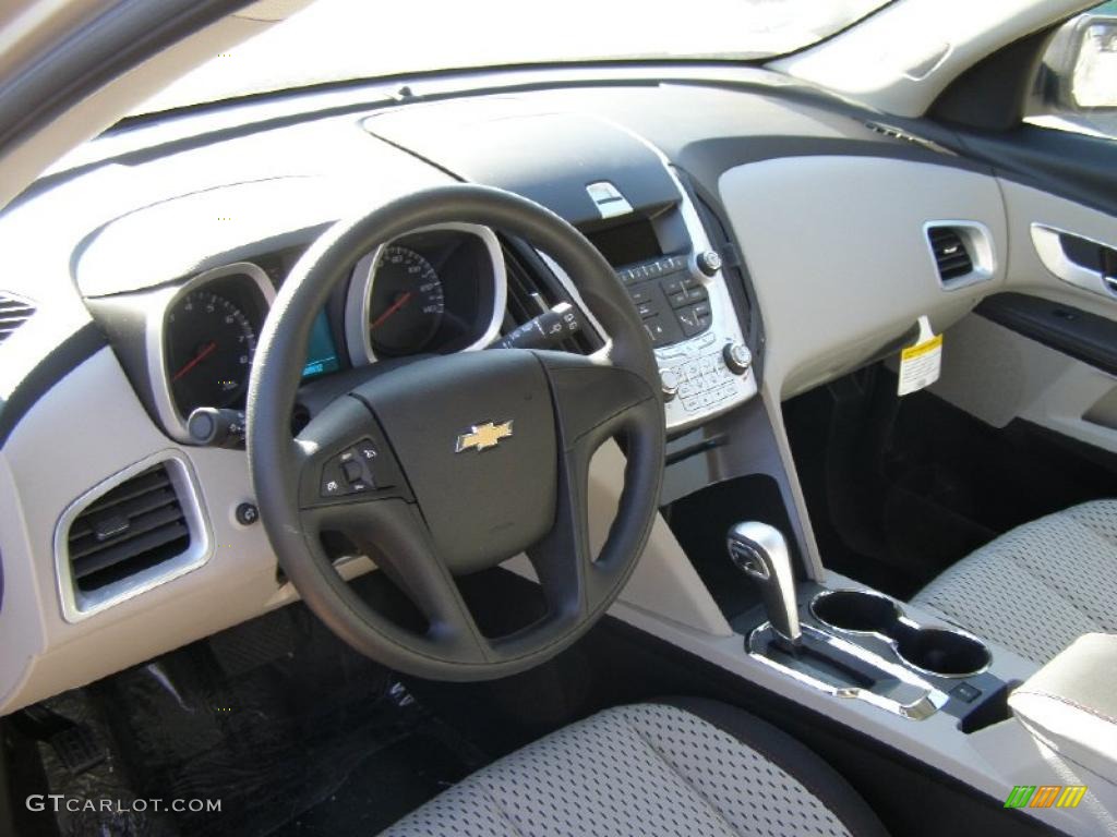 Light Titanium/Jet Black Interior 2011 Chevrolet Equinox LS Photo #41896032