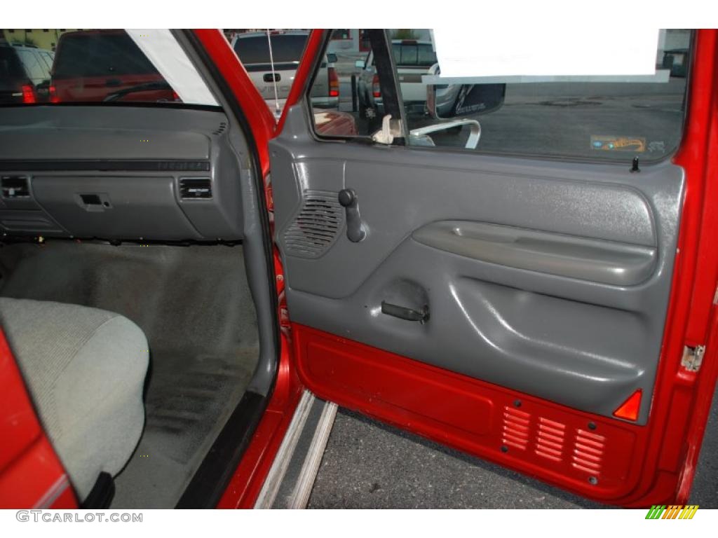 1992 F150 Extended Cab - Electric Current Red Pearl / Grey photo #20