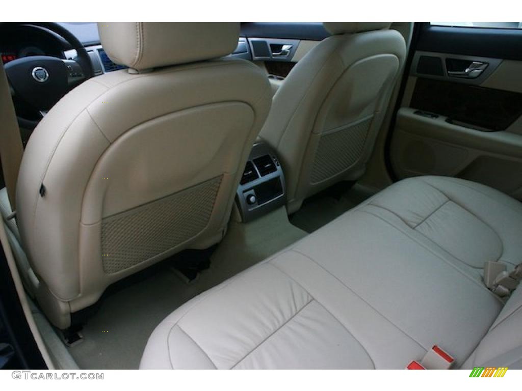 Barley Beige/Truffle Brown Interior 2011 Jaguar XF Sport Sedan Photo #41896564