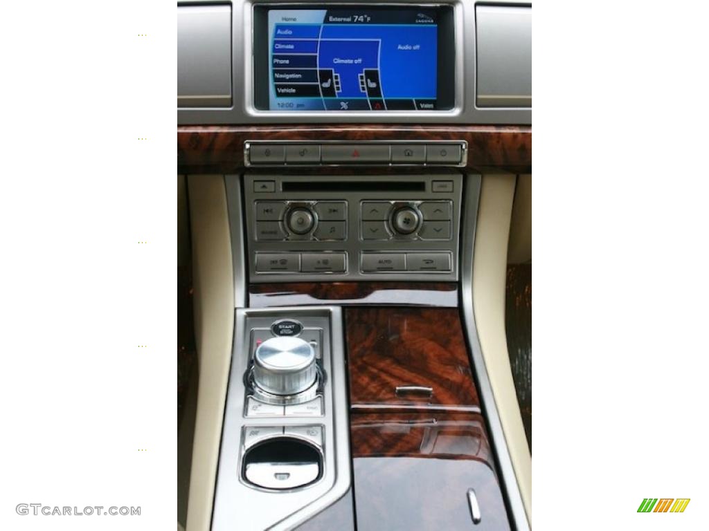 2011 Jaguar XF Sport Sedan Controls Photo #41896580