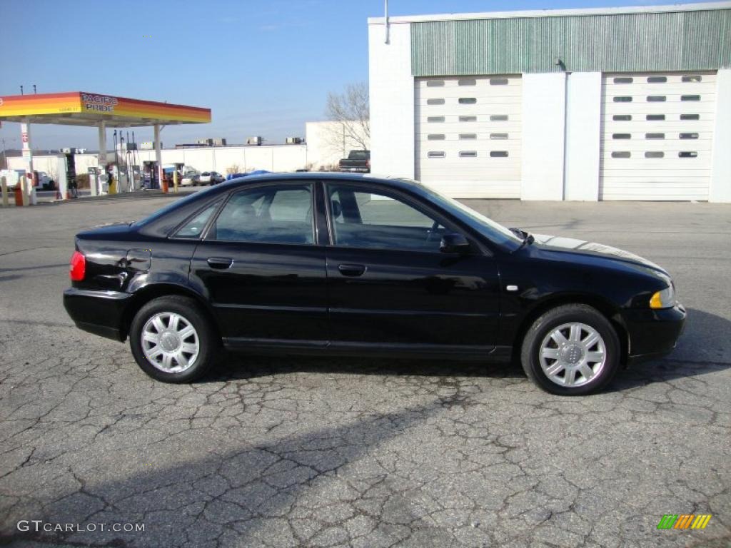 2000 A4 1.8T quattro Sedan - Brilliant Black / Onyx Black photo #7
