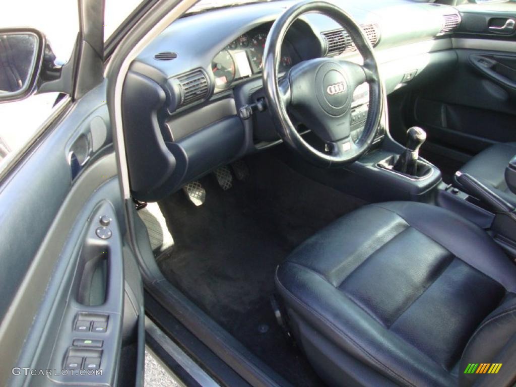 2000 A4 1.8T quattro Sedan - Brilliant Black / Onyx Black photo #13