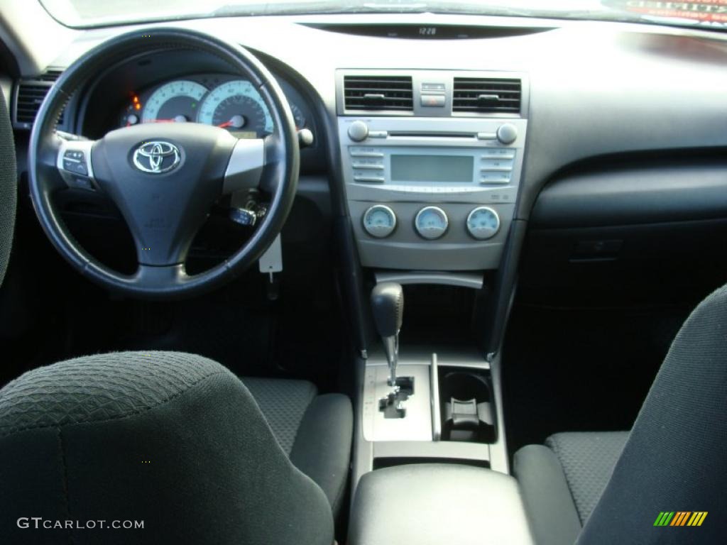 Dark Charcoal Interior 2008 Toyota Camry Se Photo 41897840