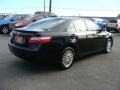 Black - Camry LE Photo No. 4