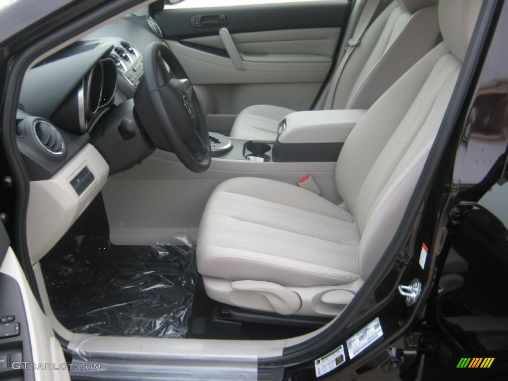 Sand Interior 2011 Mazda CX-7 i Sport Photo #41899200