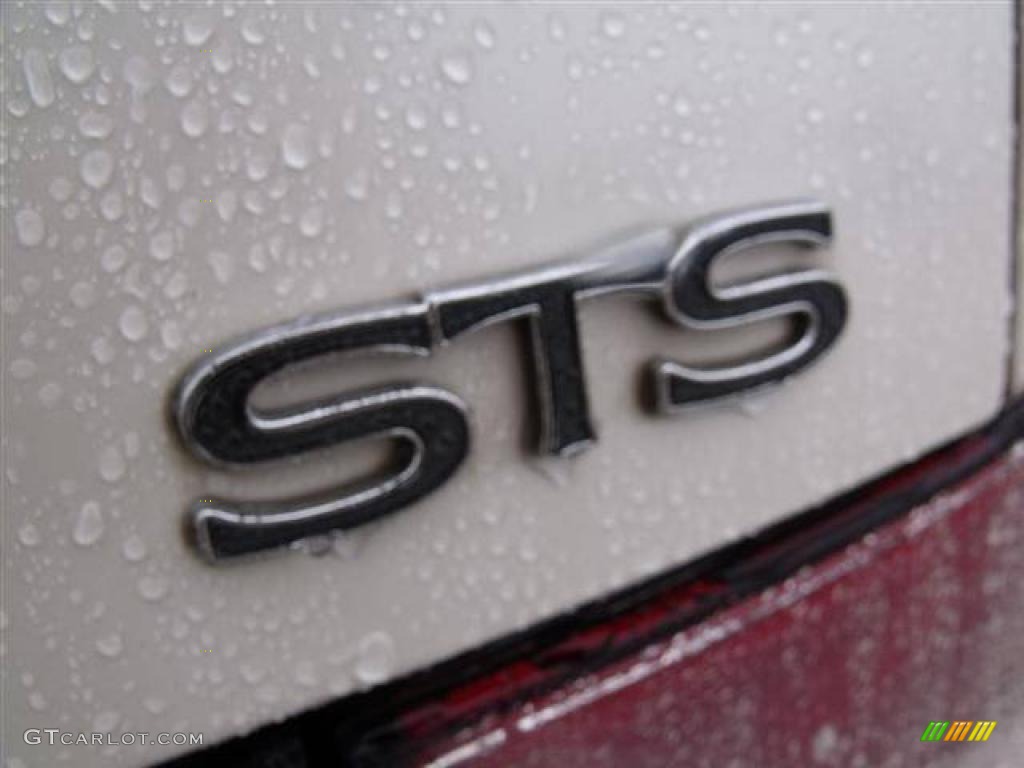 1995 Cadillac Seville STS Marks and Logos Photos