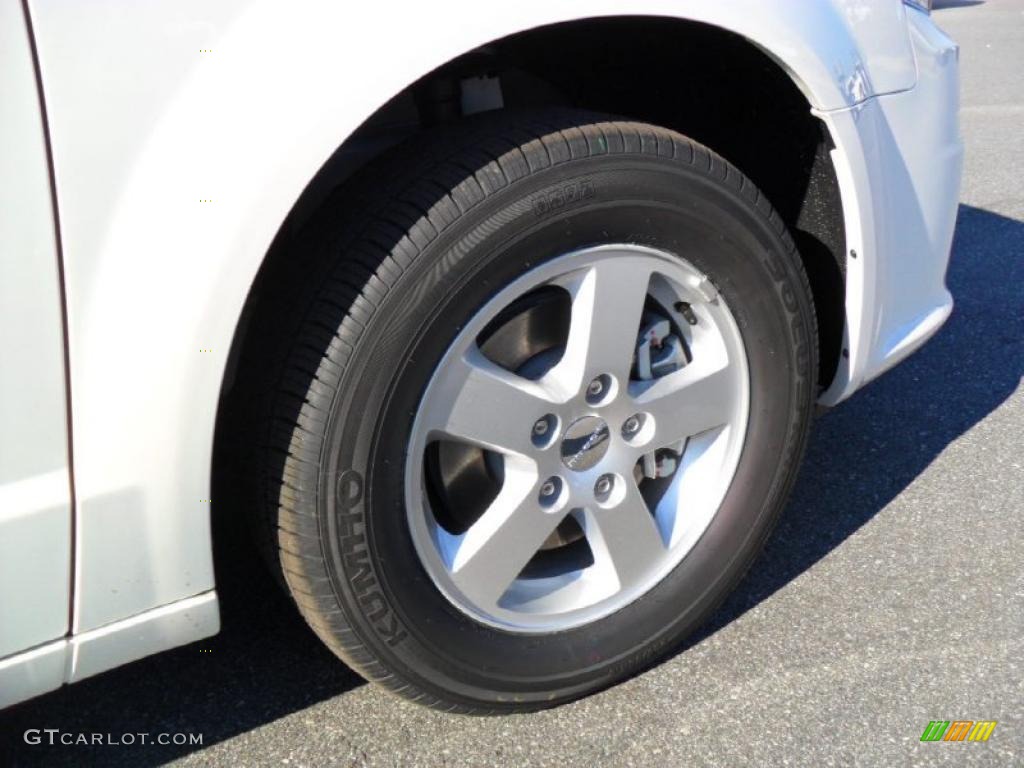 2011 Dodge Grand Caravan Mainstreet Wheel Photo #41902912