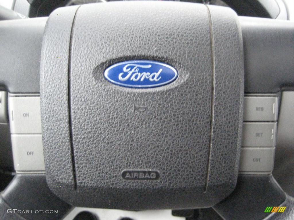 2005 F150 XLT SuperCrew 4x4 - True Blue Metallic / Black photo #13