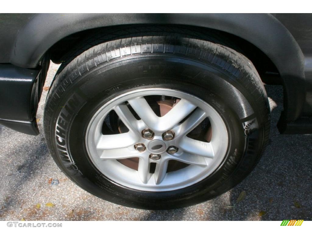 2003 Land Rover Discovery S Wheel Photo #41905748