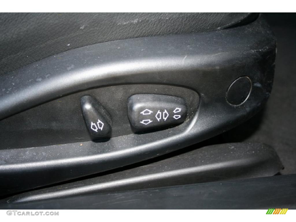 2002 3 Series 325i Coupe - Titanium Silver Metallic / Black photo #46