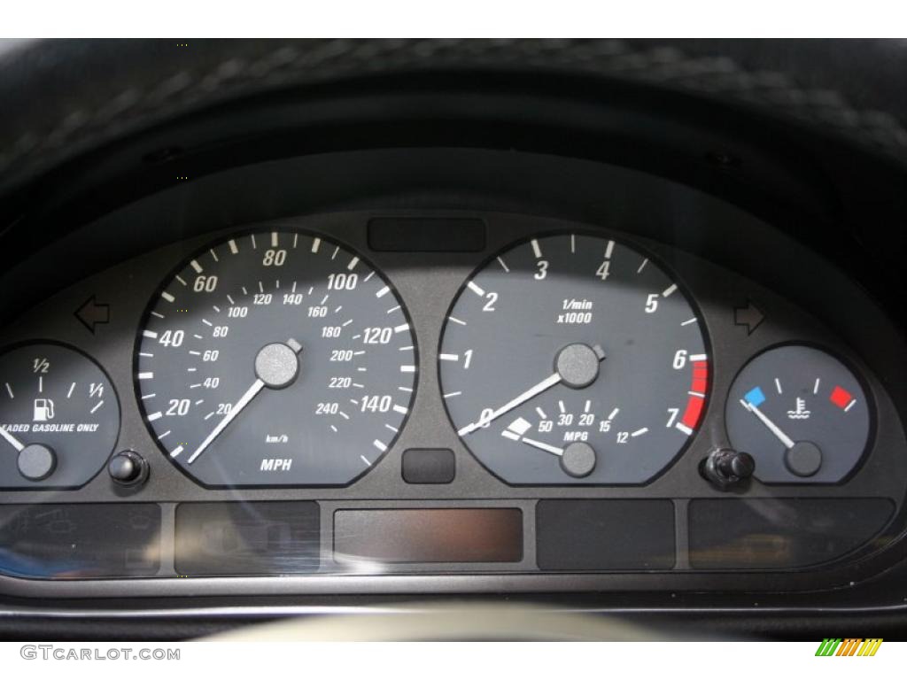2002 BMW 3 Series 325i Coupe Gauges Photo #41908152
