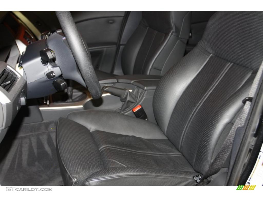 Black Interior 2007 BMW M5 Sedan Photo #41908416