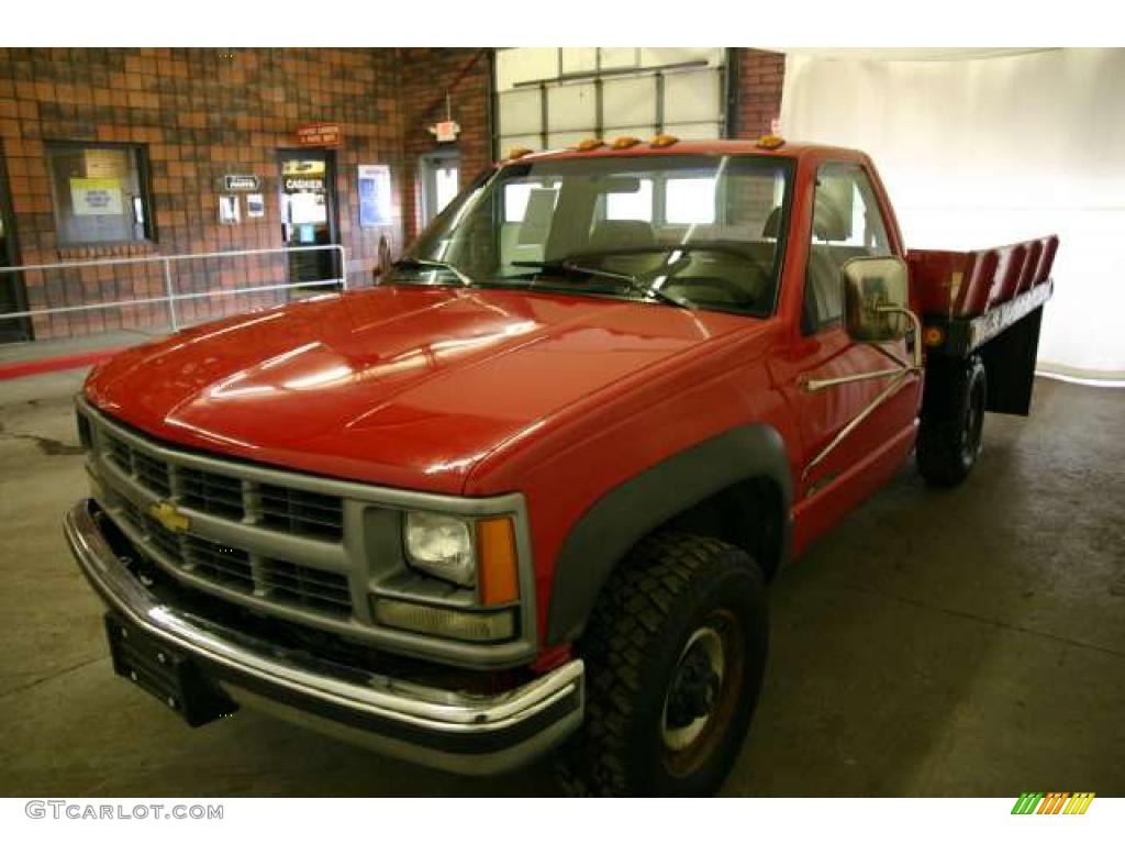 1994 C/K 3500 Regular Cab 4x4 Stake Truck - Victory Red / Red photo #5