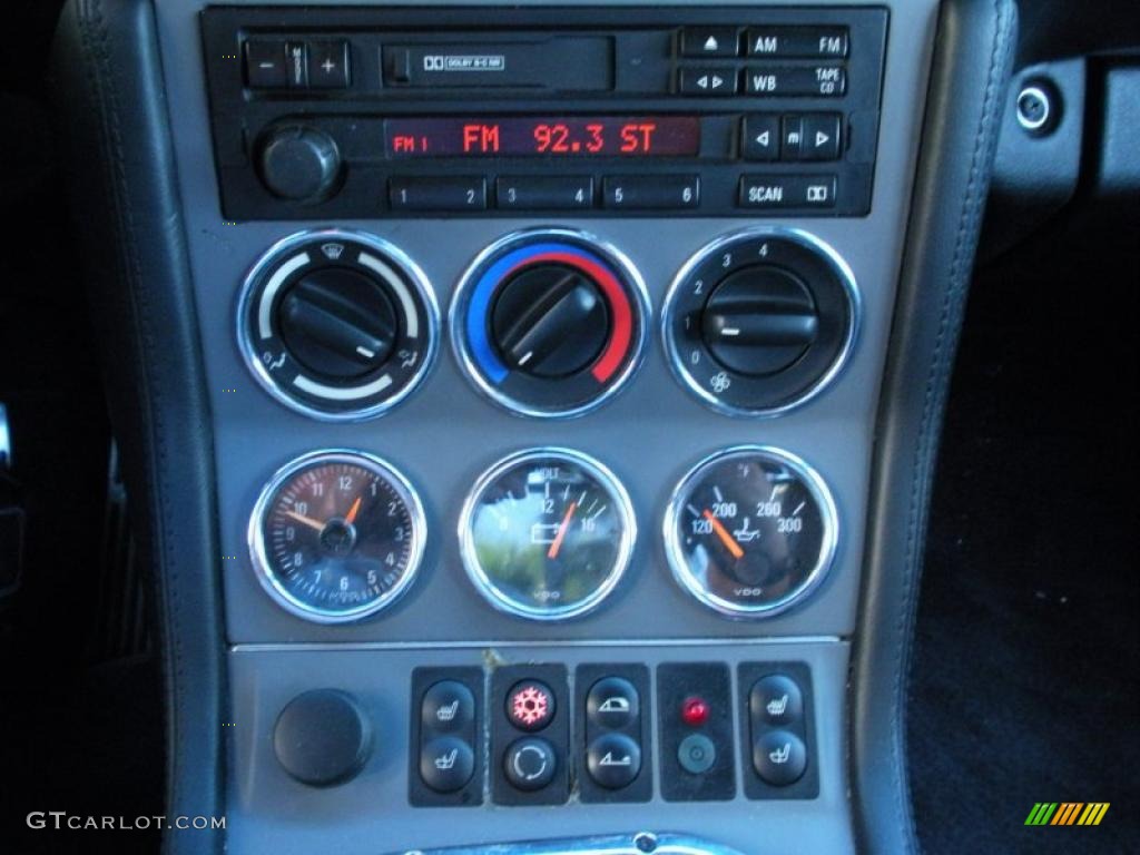 1998 BMW M Roadster Controls Photo #41909757