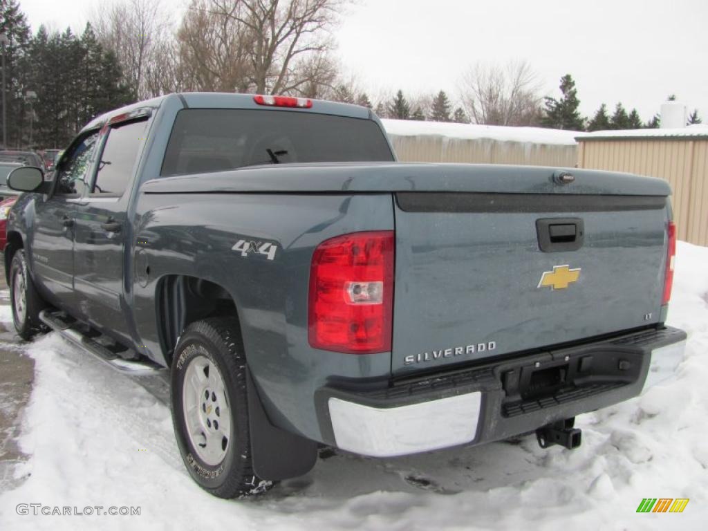 2008 Silverado 1500 LTZ Crew Cab 4x4 - Blue Granite Metallic / Ebony photo #2