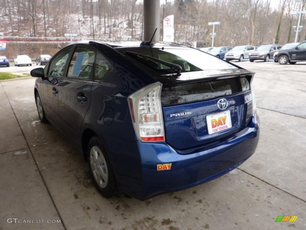 2010 Prius Hybrid II - Blue Ribbon Metallic / Dark Gray photo #4