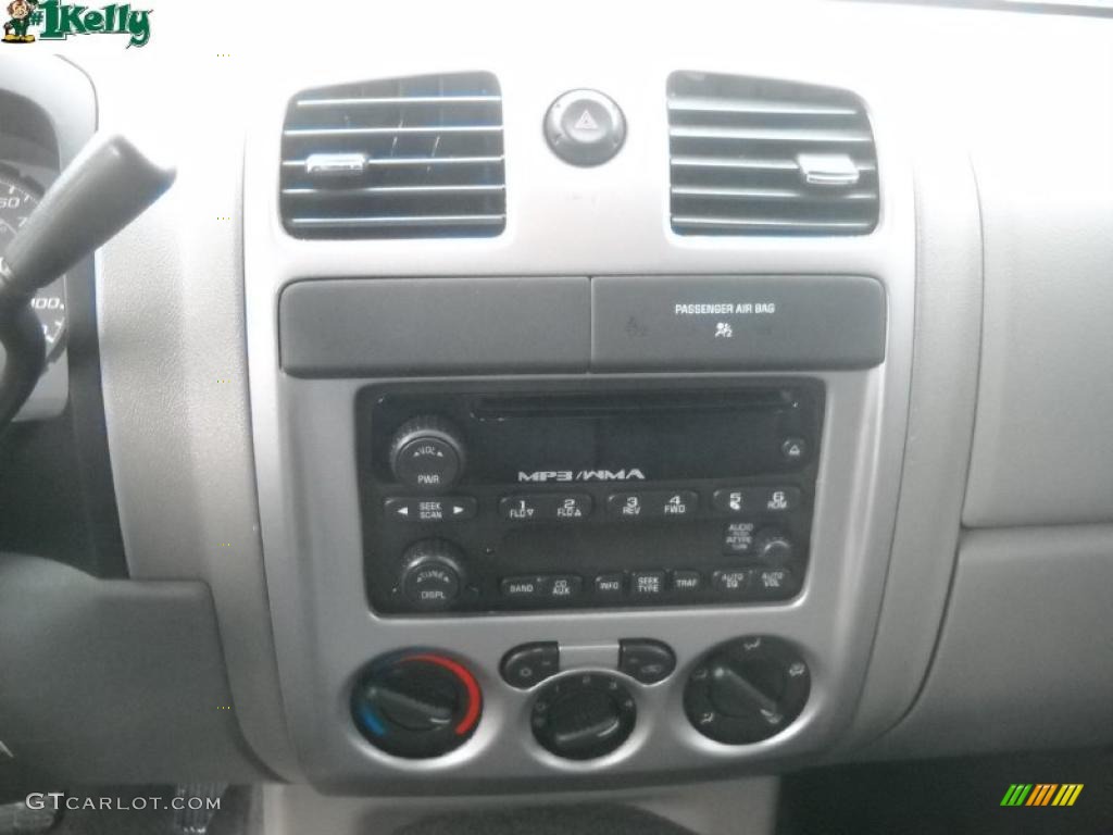 2008 Isuzu i-Series Truck i-290 S Extended Cab Controls Photo #41913761