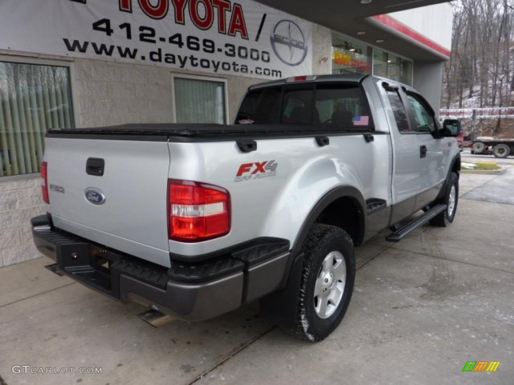 2005 F150 FX4 SuperCab 4x4 - Silver Metallic / Black photo #2