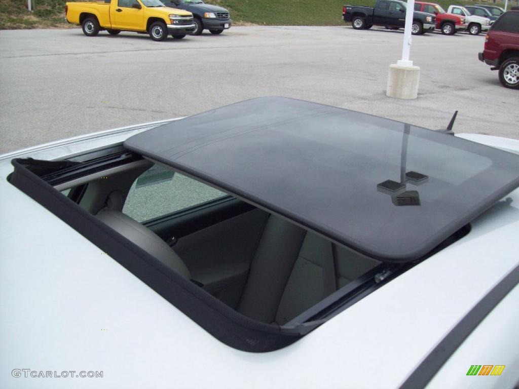 2011 Impala LTZ - Silver Ice Metallic / Gray photo #10