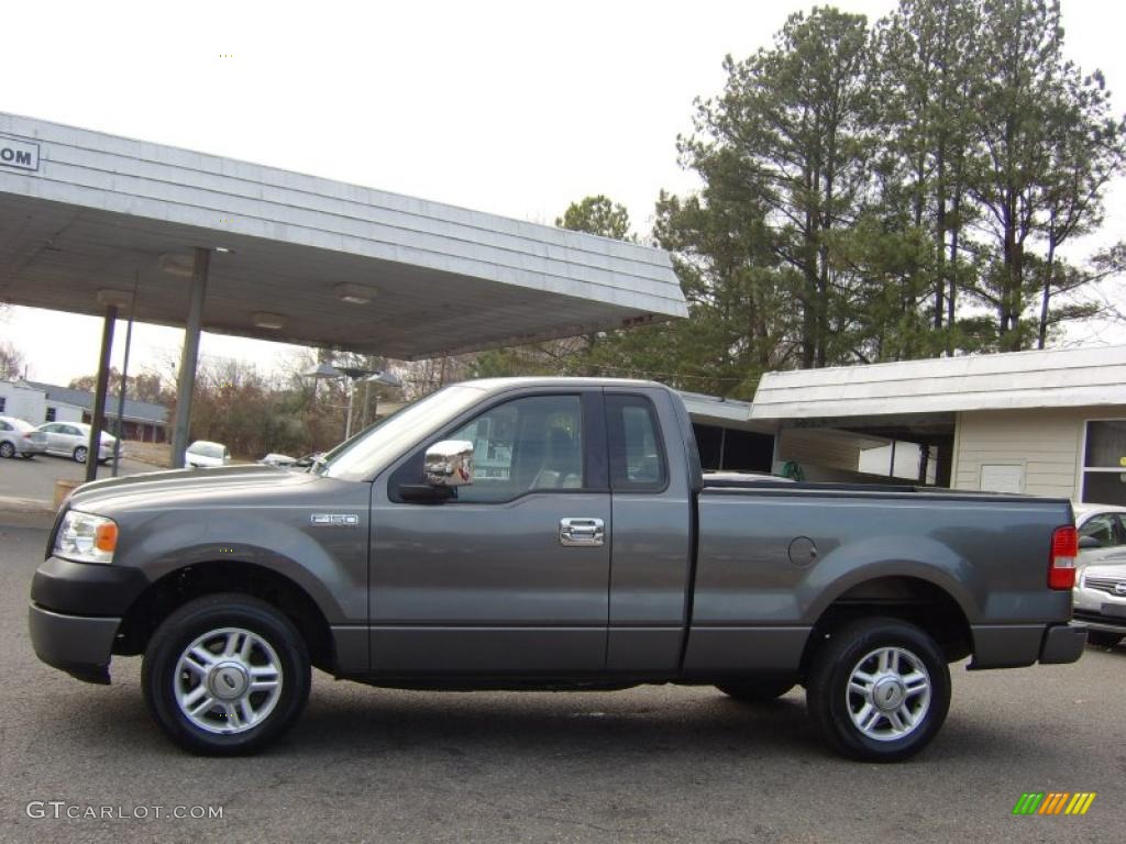 2005 F150 XL Regular Cab - Dark Shadow Grey Metallic / Medium Flint Grey photo #8
