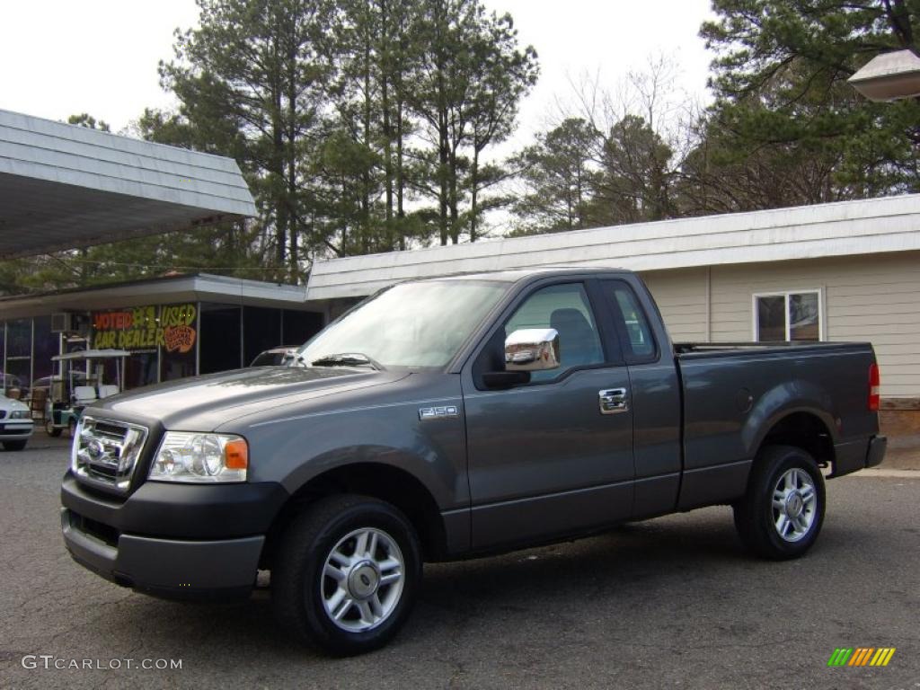 2005 F150 XL Regular Cab - Dark Shadow Grey Metallic / Medium Flint Grey photo #9