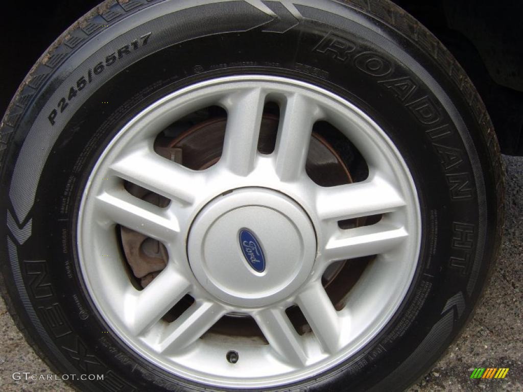 2005 Ford F150 XL Regular Cab Wheel Photo #41920194