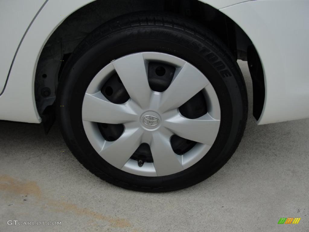 2008 Toyota Yaris Sedan Wheel Photo #41924723
