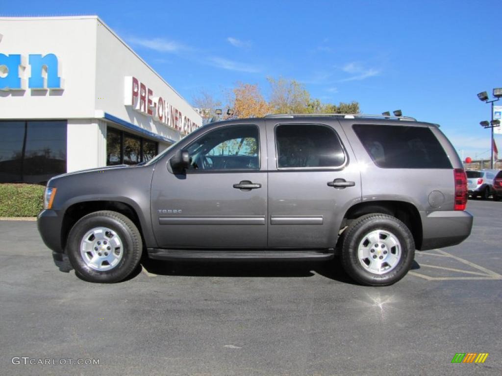 2010 Tahoe LS - Taupe Gray Metallic / Ebony photo #4