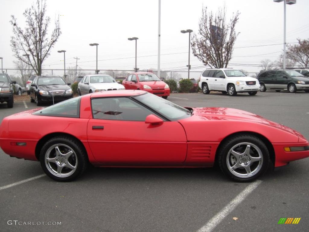 1992 Corvette Coupe - Bright Red / Red photo #3
