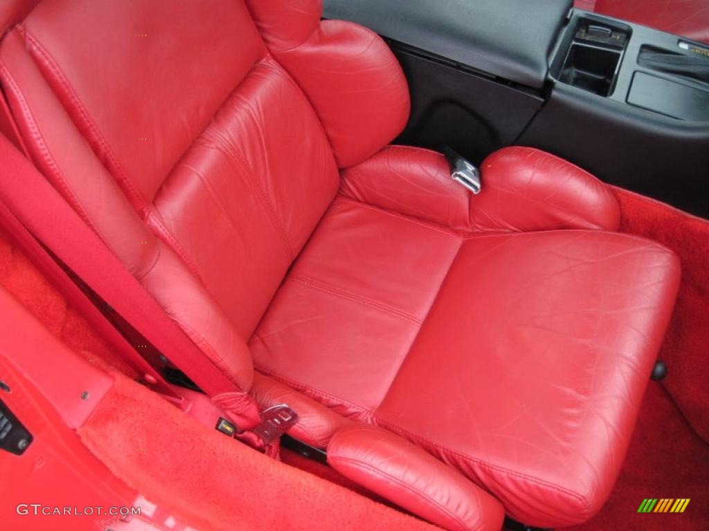 1992 Corvette Coupe - Bright Red / Red photo #19