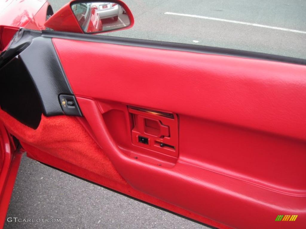 1992 Corvette Coupe - Bright Red / Red photo #20