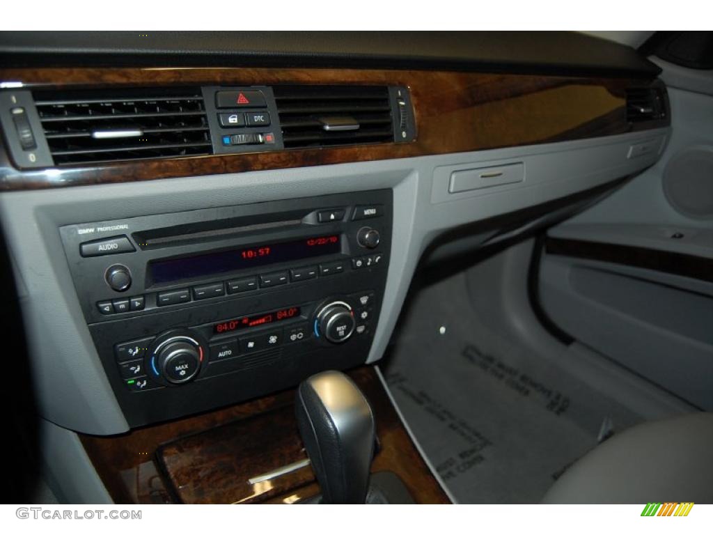 2009 3 Series 335i Sedan - Titanium Silver Metallic / Grey Dakota Leather photo #31